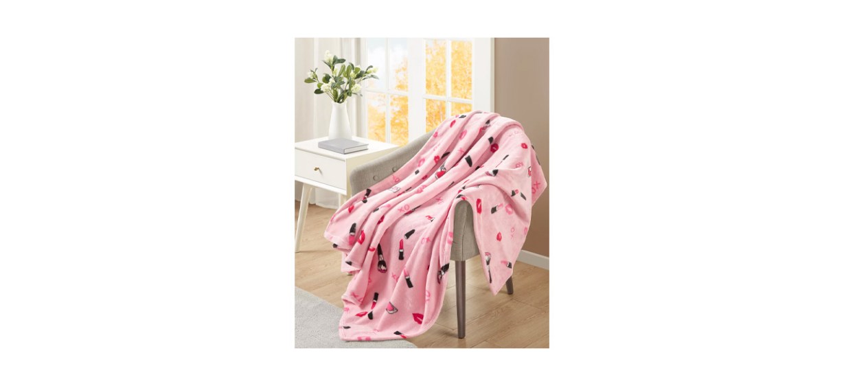 Whim by Martha Stewart Collection Makeup Printed Plush Throw Whim by Martha Stewart Collection Makeup Printed Plush Throw