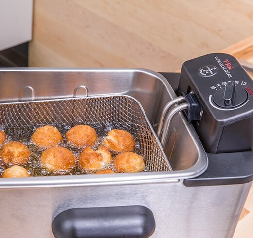 5 Best Electric Deep Fryers - Oct. 2017 - BestReviews