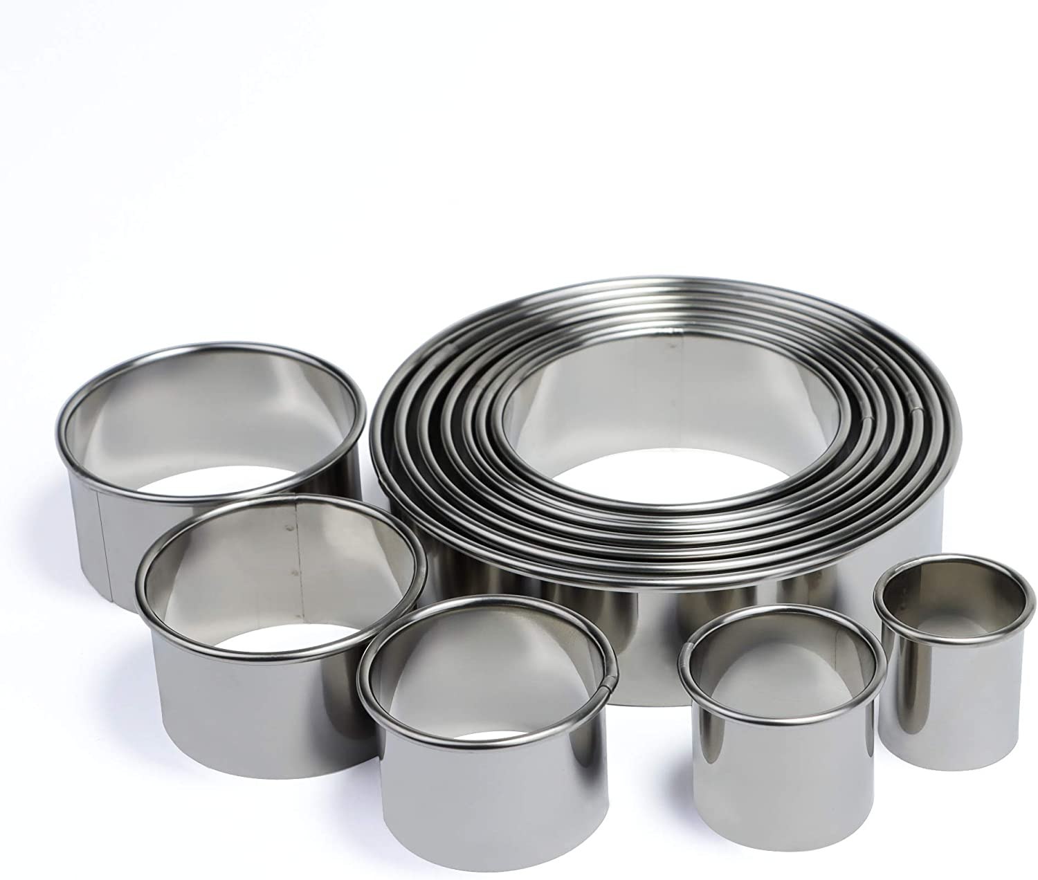 eee Stainless Steel Round Cookie Cutter Set