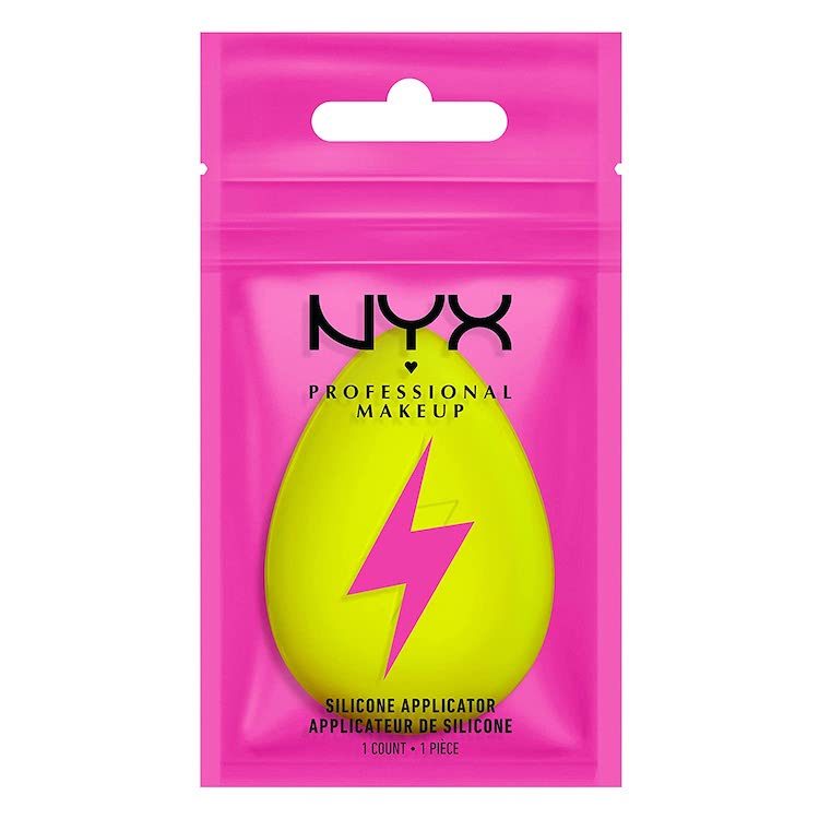 NYX PROFESSIONAL MAKEUP Plump Right Back Silicone Applicator Sponge