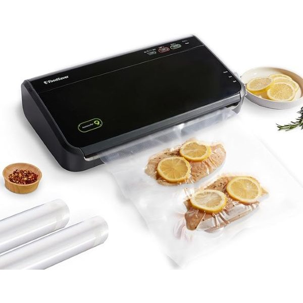 FoodSaver FM2100 Vacuum Sealer