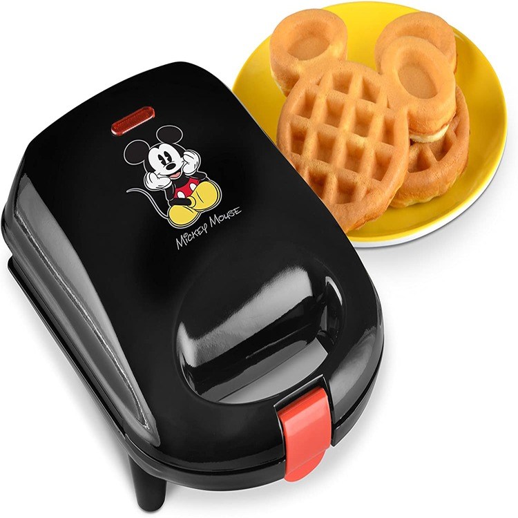 NIB Disney Mickey Mouse Waffle Maker -Red Non Stick 800 Watts Disney Cooker  Food